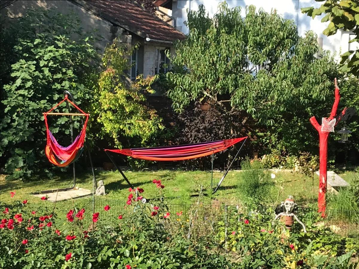 Chambre D'Hotes Le Cadran Des Chauvelles Nevers Exterior photo